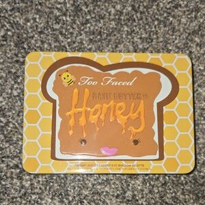 Too Faced Honey-Themed Eyeshadow Palette